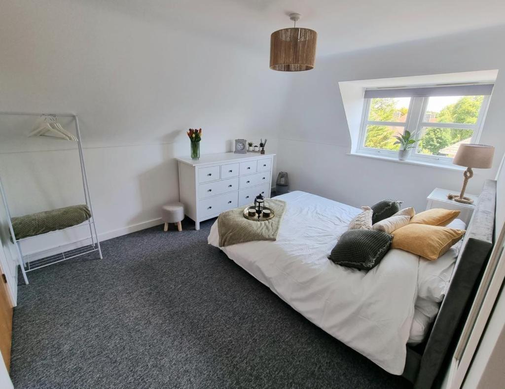 Centrally Located Boscombe Beach Apart With Parking Bournemouth Esterno foto